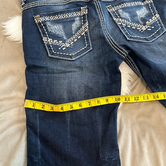 BKE Sabrina Bermuda Denim Shorts - Picture 2 of 14